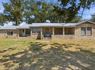 15510 Us Highway 87 W, Adkins, TX 78101