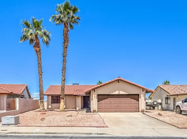 403 Woodridge Dr, Henderson, NV 89015