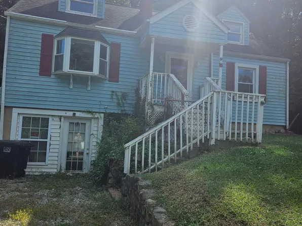 5204 Salem Tpke NW, Roanoke, VA 24017