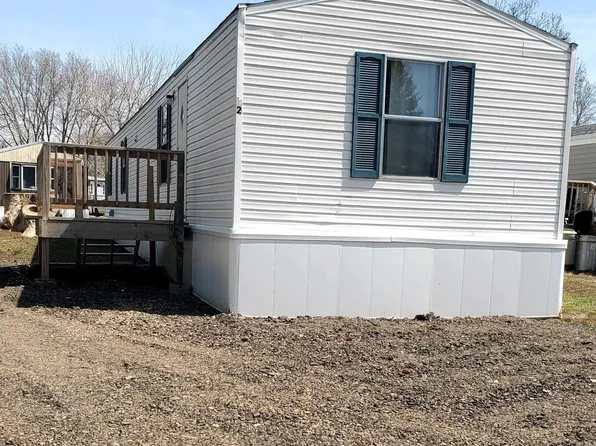 400 E Maple St #2, Beresford, SD 57004