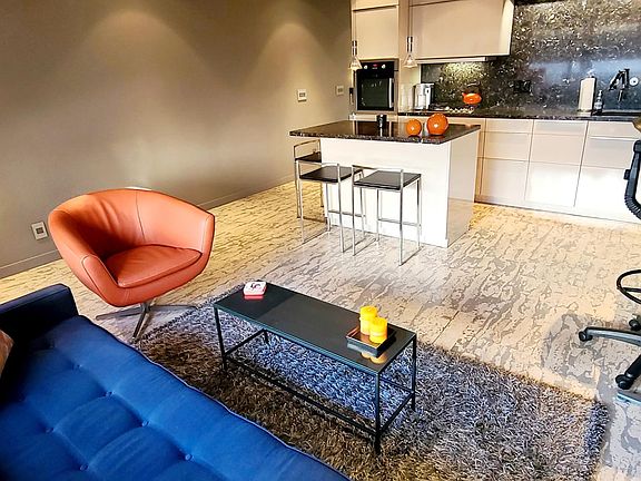 3rd image of 1255 N Harper Ave APT 26