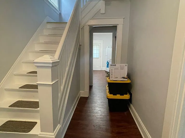 2348 Highland Ave — Photo 6