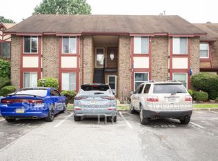 24 Dover Ct, Clementon, NJ 08021