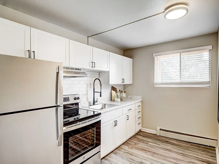 Unit Kitchen