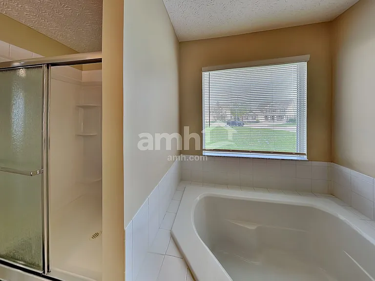 10136 Corona Ln — Photo 16