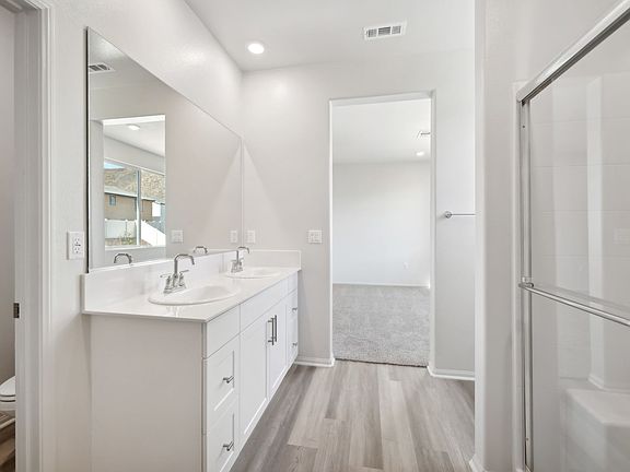 SCA_Highland-at-Nichols-Ranch_4022_Crisp-2-4.0_Primary-Bathroom-2_19420-Brush-Creek-Way.jpg