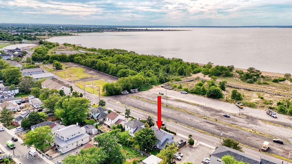 450 Beachway Avenue, Keansburg, NJ - View 6