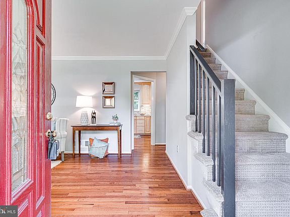 2nd image of 4961 Swinton Dr