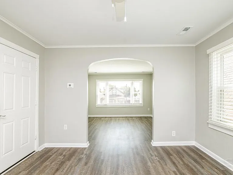 13250 S Carondolet Ave #2 — Photo 5