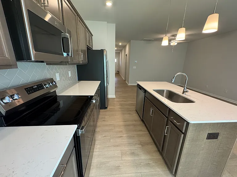 3021 Kingsfield Rd — Photo 10