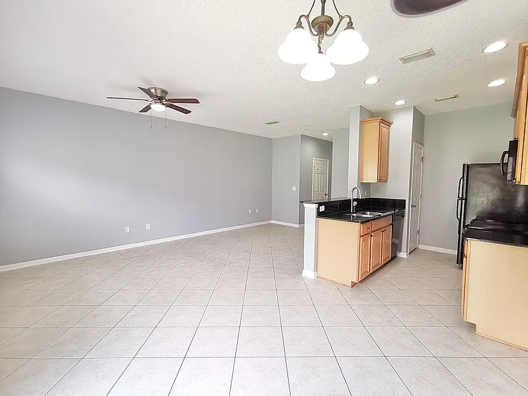 9437 Sentry Dr — Photo 7