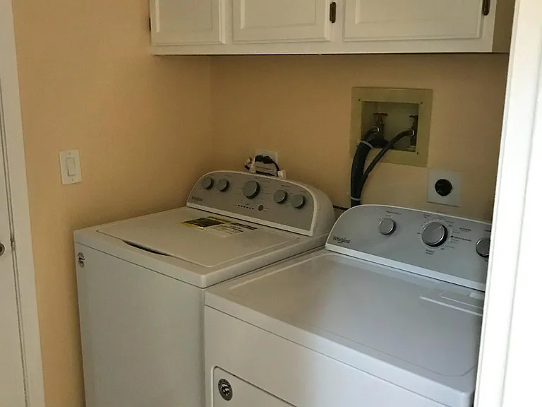 1602 Vermont Dr — Photo 15