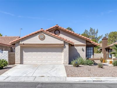 636 Whispering Palms Dr, Las Vegas, NV, 89123
