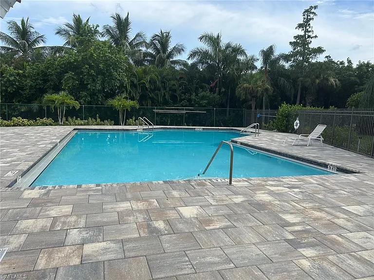 4215 Covey Cir #22-B — Photo 22