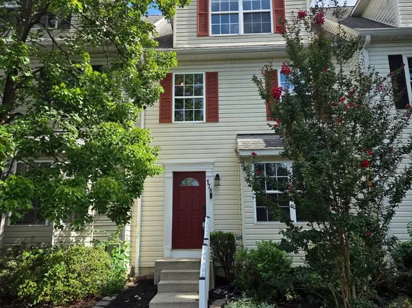 178 Langdon Farm Cir, Odenton, MD 21113