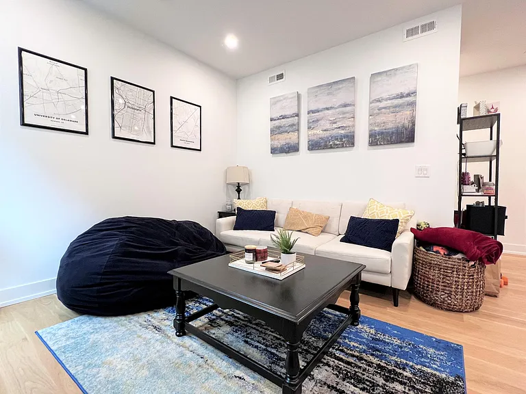 719 N 5th St #4 — Photo 11