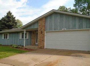 8686 Hilo Trl S, Cottage Grove, MN 55016