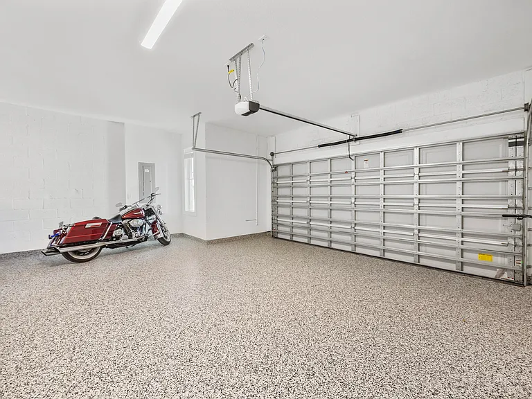 3552 NW Solange Ct #0 — Photo 30