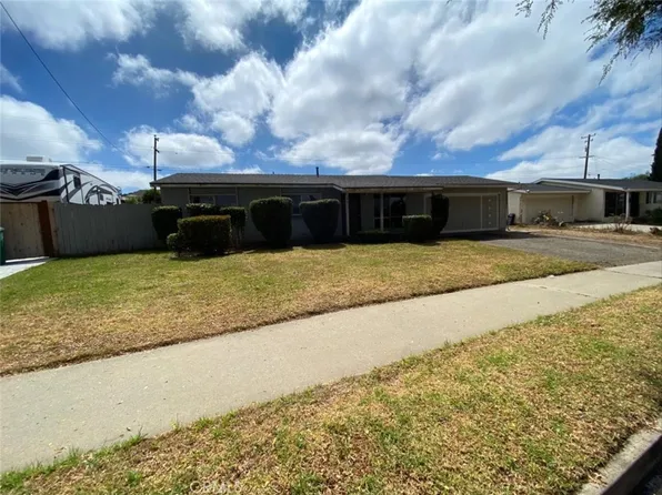 386 Valley View Dr, Santa Maria, CA 93455
