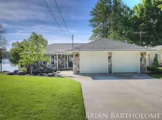 2564 Crockery Shores Rd, Casnovia, MI 49318