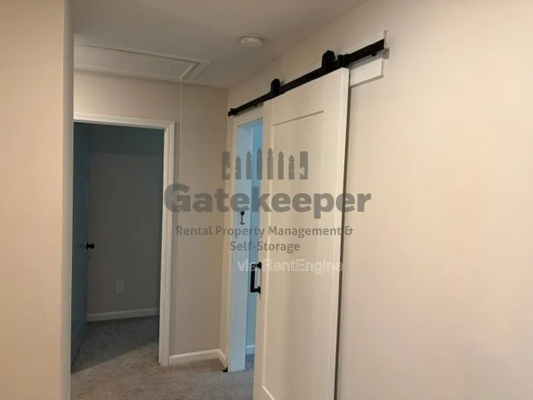 205 Valley View Dr — Photo 18