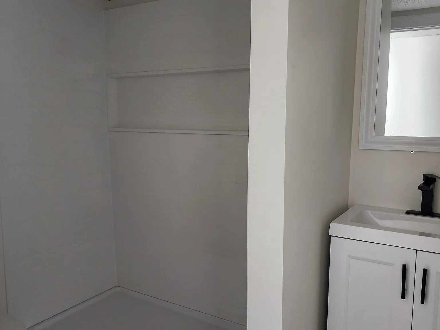 11 Maple Ave — Photo 3