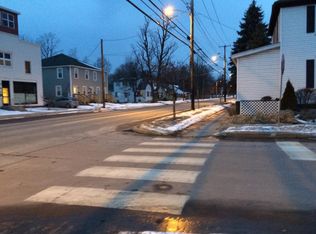 230 North Ave APT 4, Burlington, VT 05401