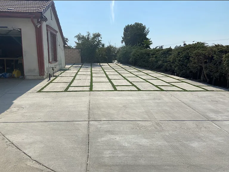 196 Barrett Dr — Photo 10