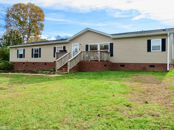 137 Yorkshire Dr, Reidsville, NC 27320