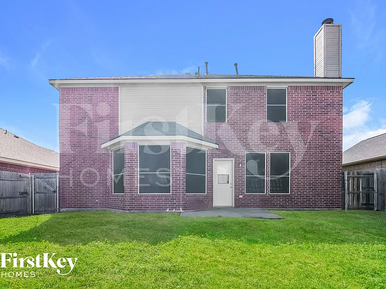 6605 Sandgate Dr — Photo 15