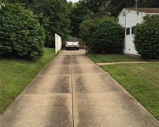 5th image of 528 Bowman Dr