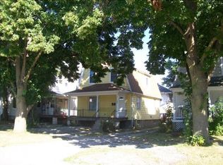 305 S Van Buren St, Green Bay, WI 54301