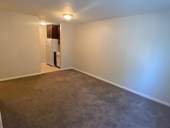 2nd image of 1810 E St #101