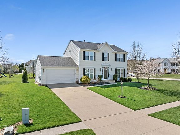3rd image of 4540 Ridgestone Way
