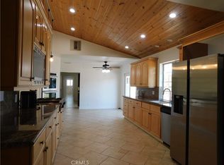 8535 Paso Robles Ave, Northridge, CA 91325