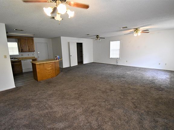 4th image of 2001 N 61st Ave #F