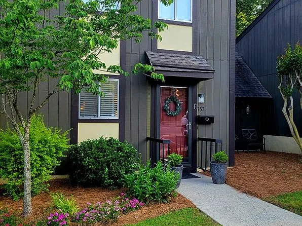 757 Willow Creek Dr, Macon, GA 31204