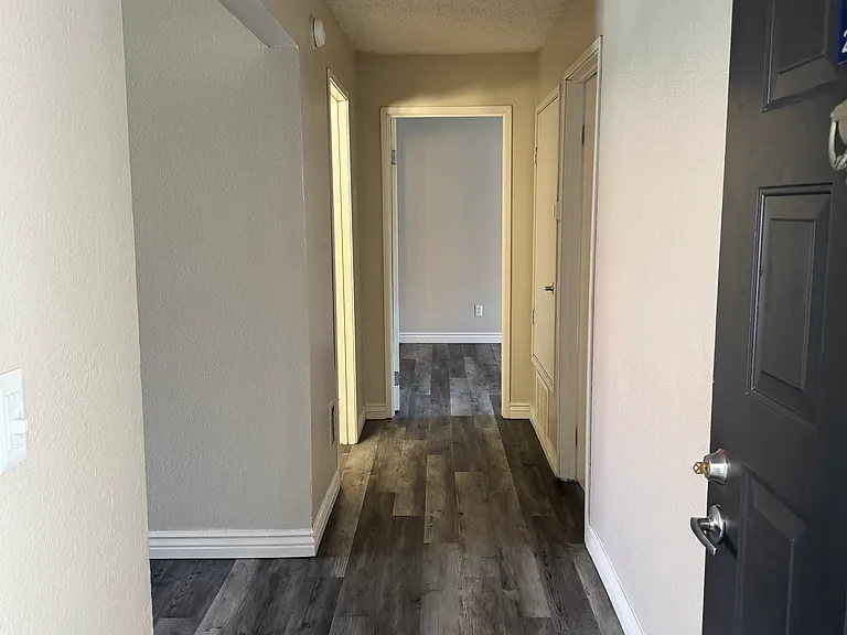 Enclave at Redwood — Photo 64
