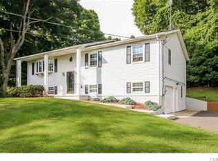36 E Gate Rd, Danbury, CT 06811