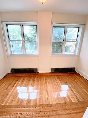 Rented by Keller Williams NYC | media 18