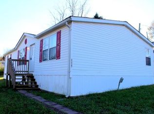 4067 Crest Dr, House Springs, MO