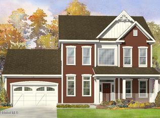 35 Creekside Dr, Ballston Spa, NY 12863