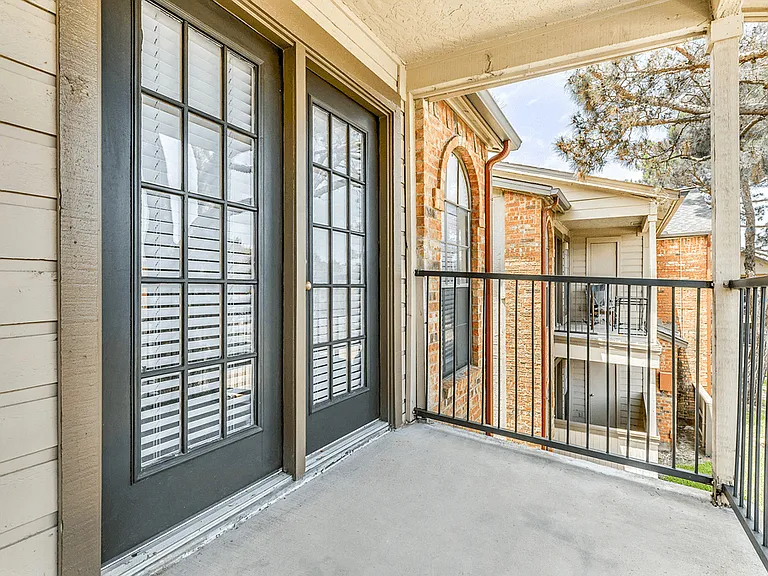 Summers Crossing Apartments — Photo 28