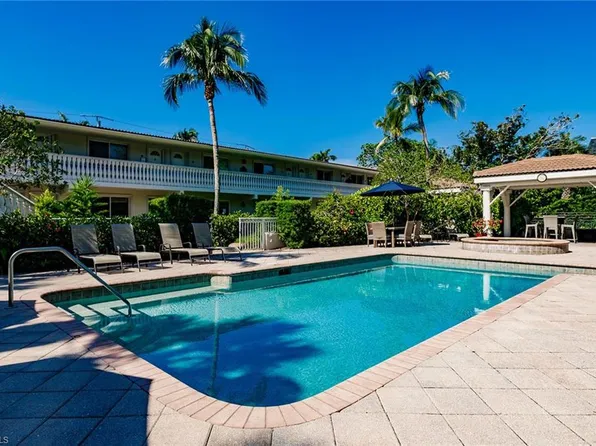 950 7th AVE S #12, NAPLES, FL 34102