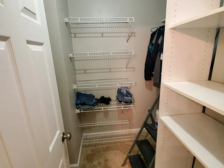 4130 Janel Ln — Photo 5