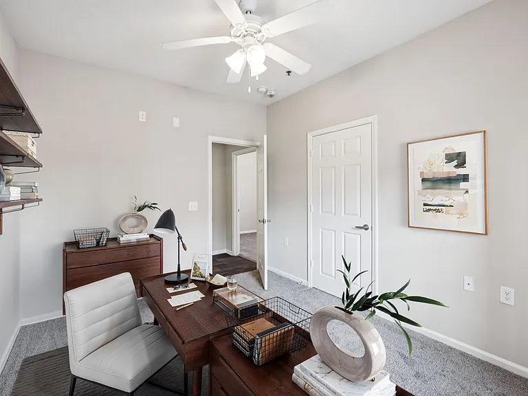 Summit - 3 Bed / 2 Bath - 1,330 Sq.Ft.