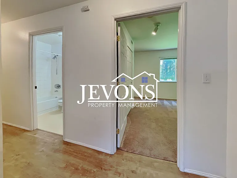 25235 SE Klahanie Blvd #P102 — Photo 17