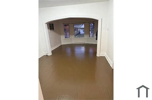 Building Photo - 3240 N 35th St