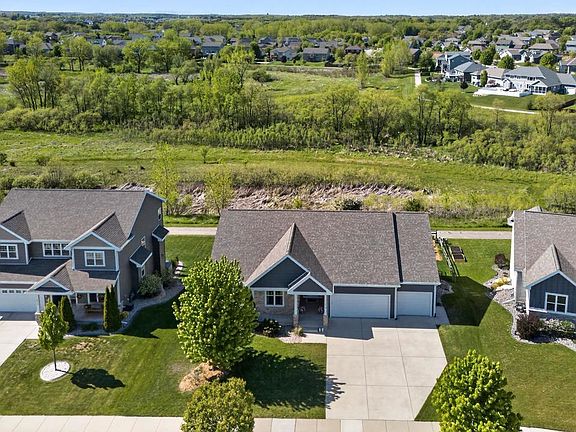 2nd image of 4419 Eagle Ridge Lane