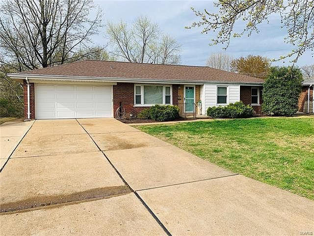 2nd image of 9405 Eucalyptus Dr